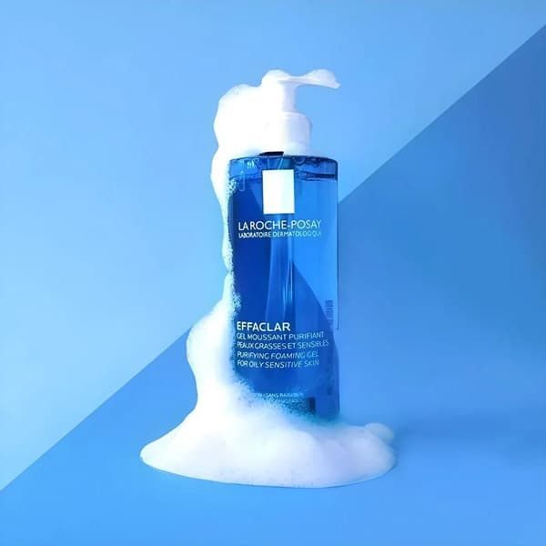فوم ژل شستشوی صورت لاروش پوزای مدل Effaclar مناسب پوست چرب و حساس حجم 400 میل — تصویر ۴
