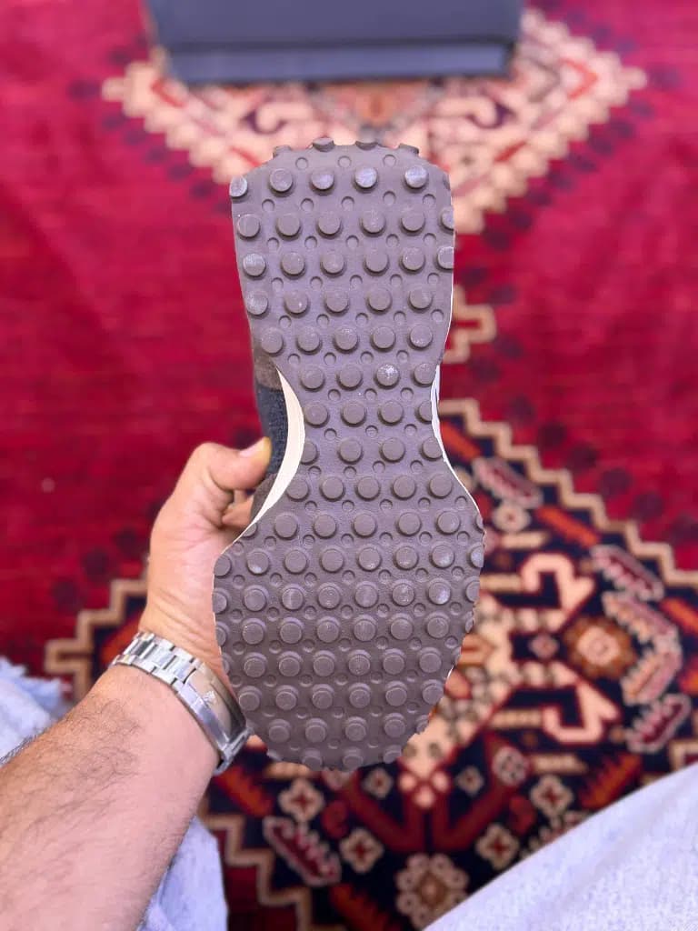 کتونی دخترانه نیوبالانس 327 newbalance 327 — تصویر ۴