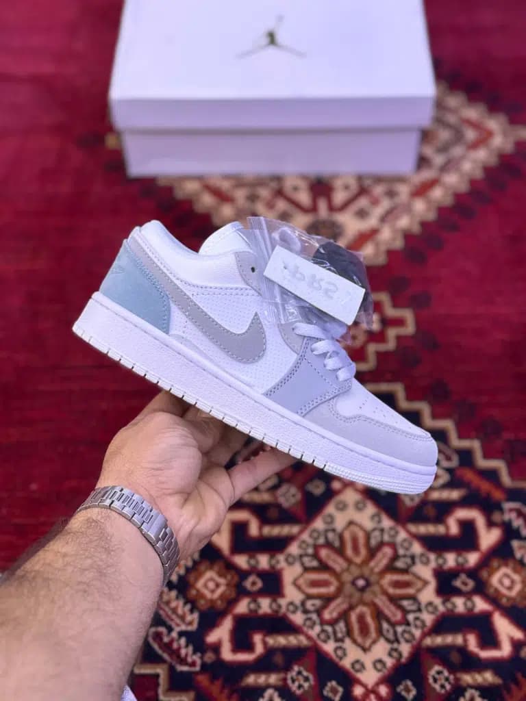 کتونی دخترانه و پسرانه نایکی جردن وان پاریس nike Jordan 1 Paris