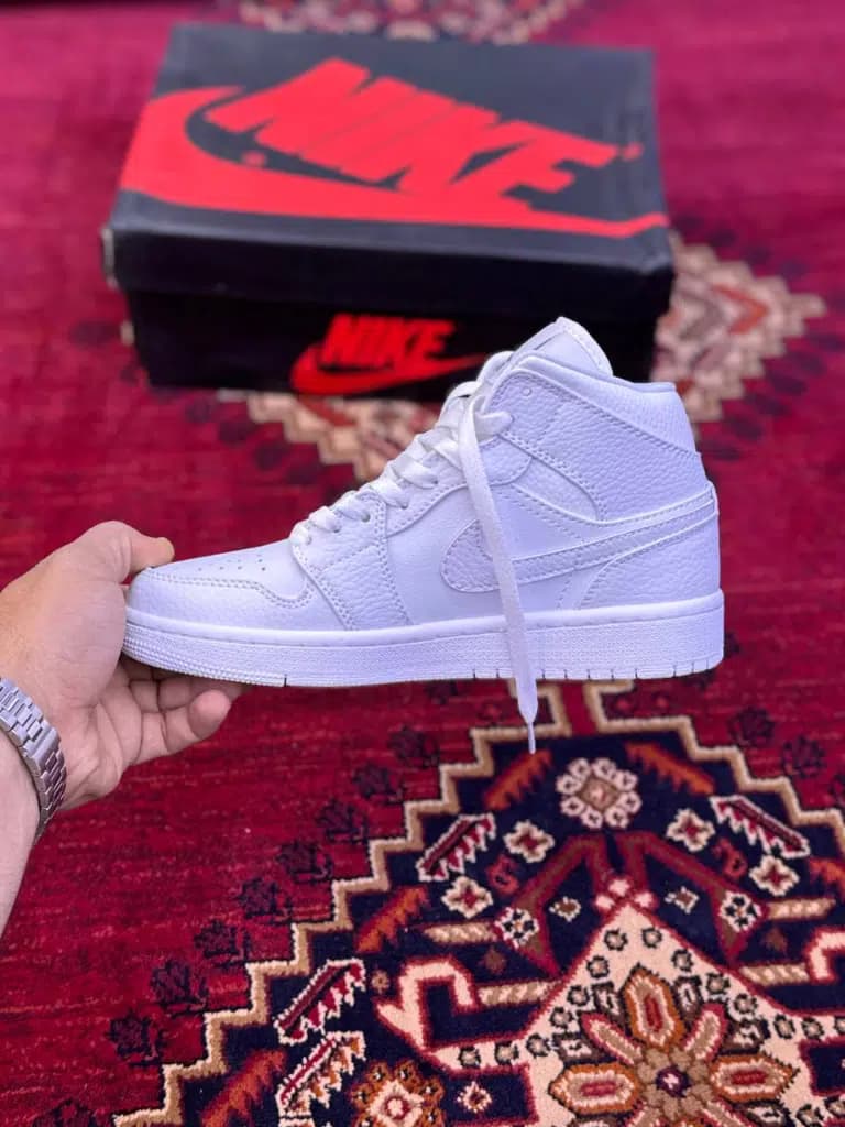 کتونی دخترانه و پسرانه نایکی جردن وان ساقدار nike Jordan 1 — تصویر ۳