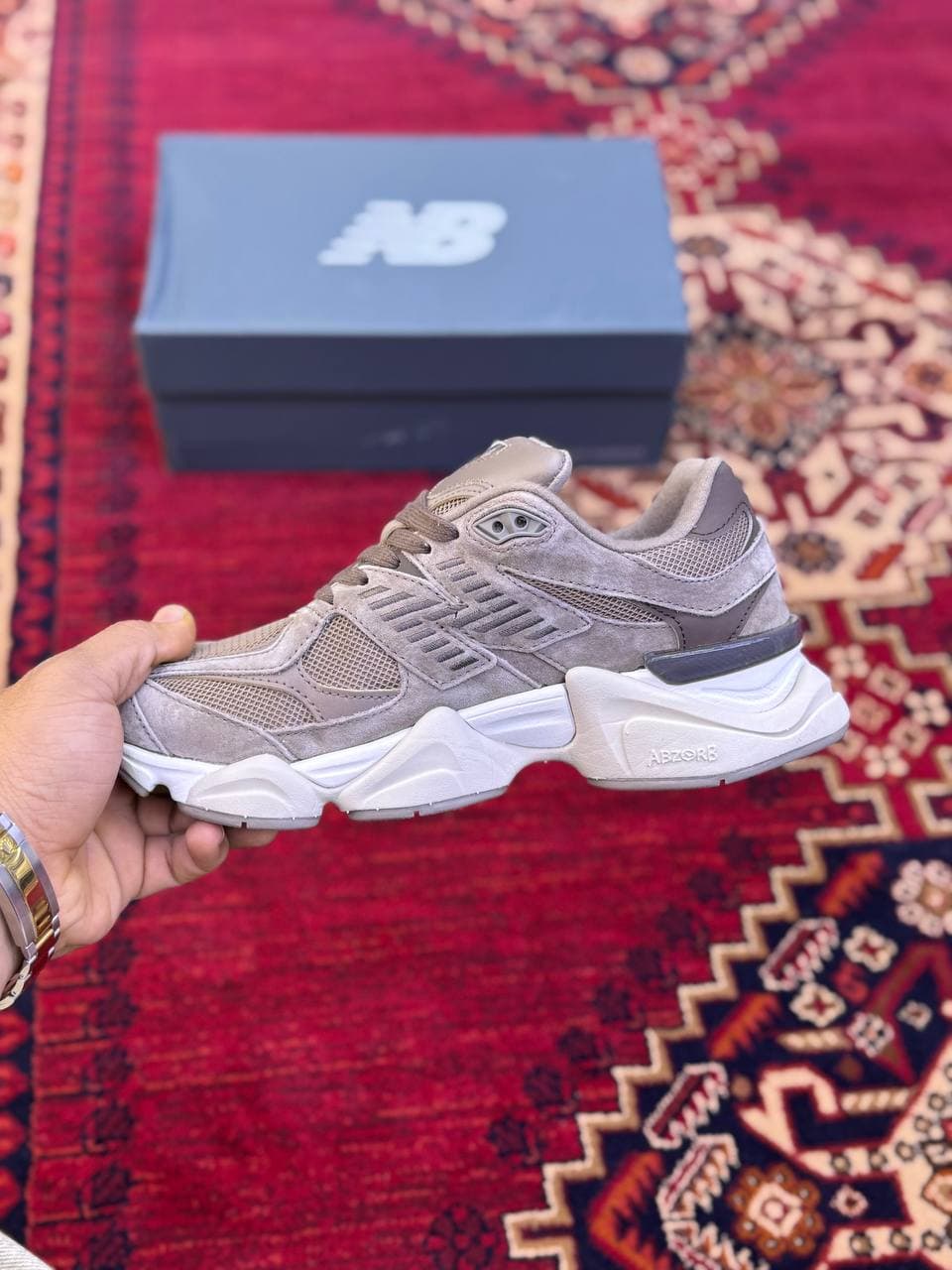 کتونی دخترانه و پسرانه نیوبالانس 9060 newbalance 9060 — تصویر ۳