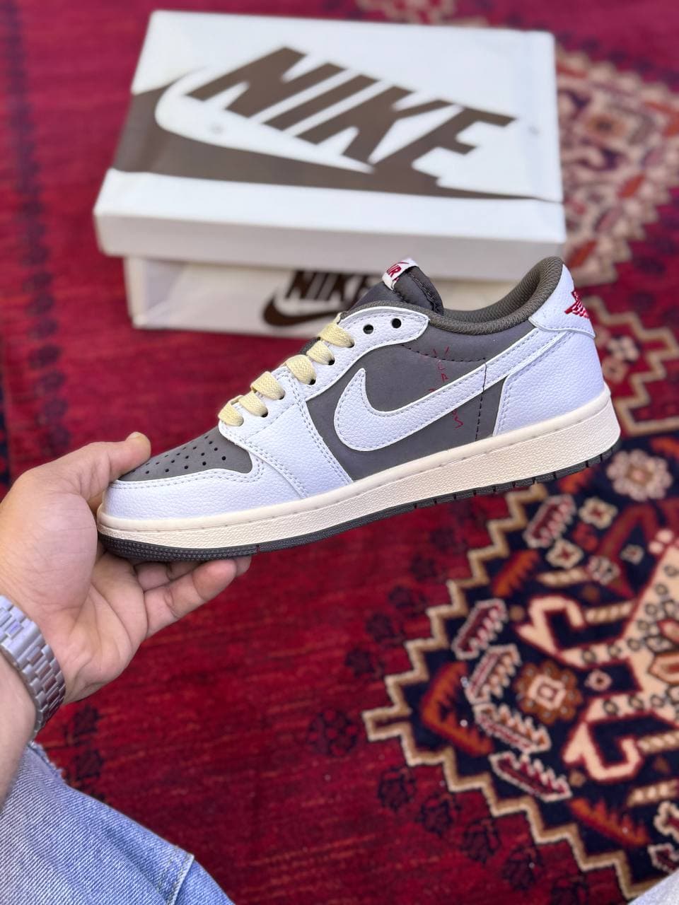 کتونی دخترانه و پسرانه نایکی جردن ترویس اسکات nike Jordan Travis Scott — تصویر ۳