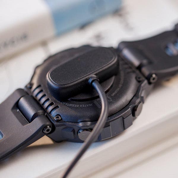 شارژر ساعت هوشمند امیزفیت Amazfit T-Rex Pro — تصویر ۳
