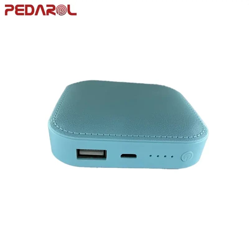 شارژر همراه مدل Leather ظرفیت 10000 میلی آمپر ساعت — تصویر ۲