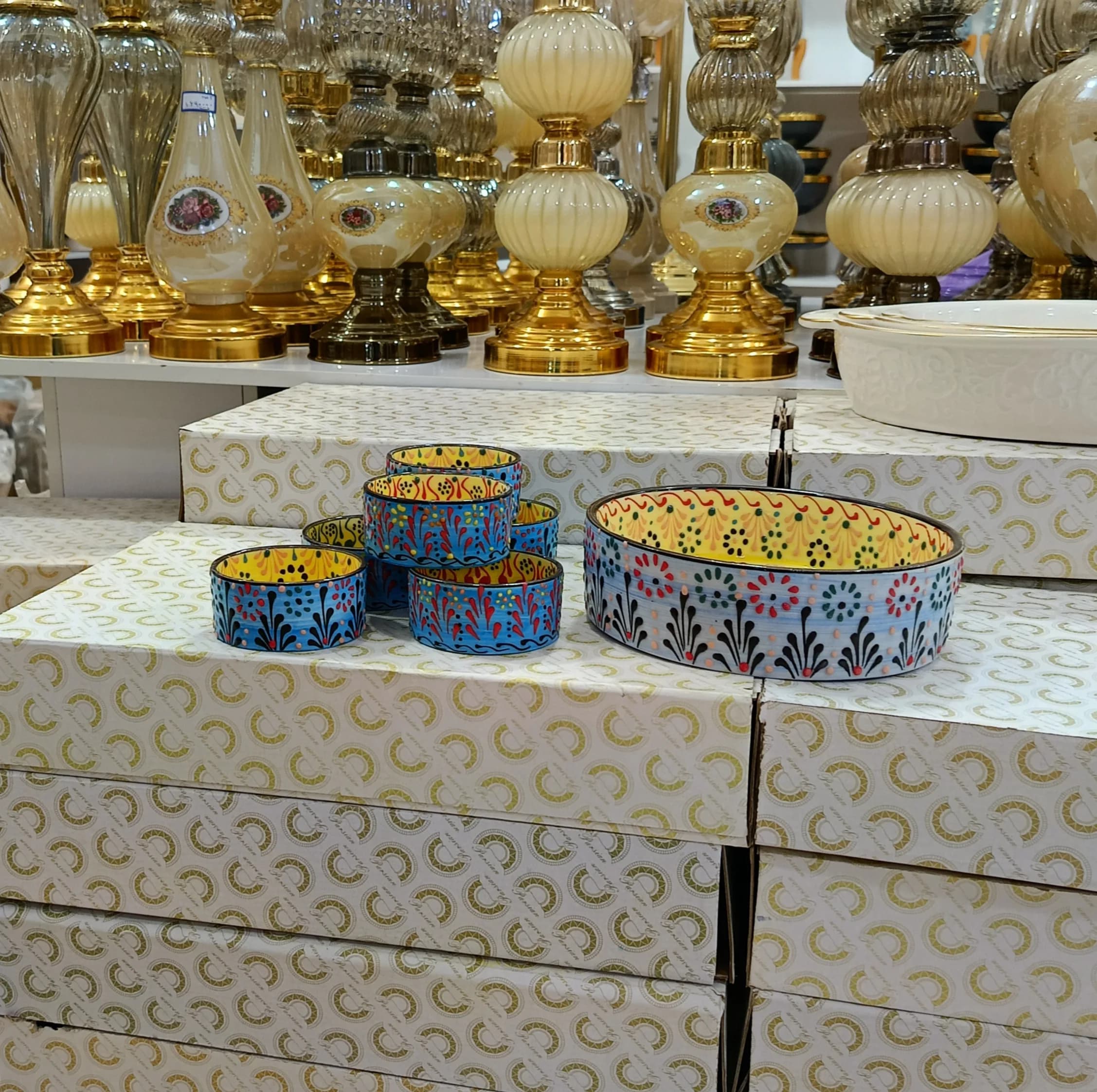 کاسه مدل گل برجسته انار خوری مجموعه 7 عددی — تصویر ۲