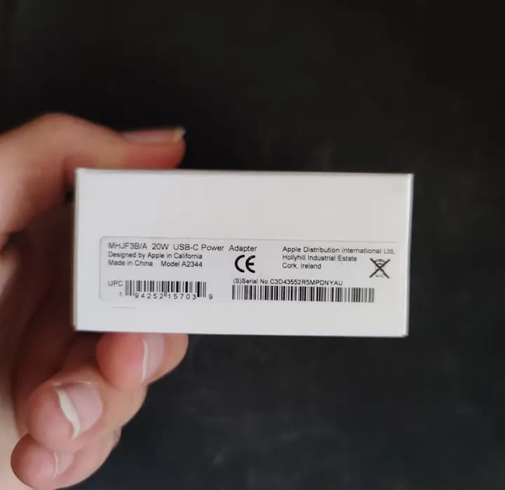 آداپتور شارژ آیفون 12 پین خروجی Type-c 20W mhjf3B/Aپک 2024 اپل استوری A2344 اورجینال-گارانتی — تصویر ۵