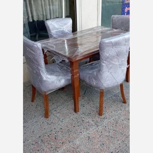 میز ناهارخوری چستر 4 نفره مبلمان فرنا مدل 1112706