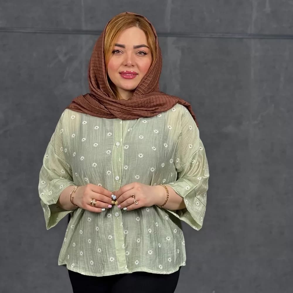 شومیز دخترانه طرح بابونه کد 29483 — تصویر ۲