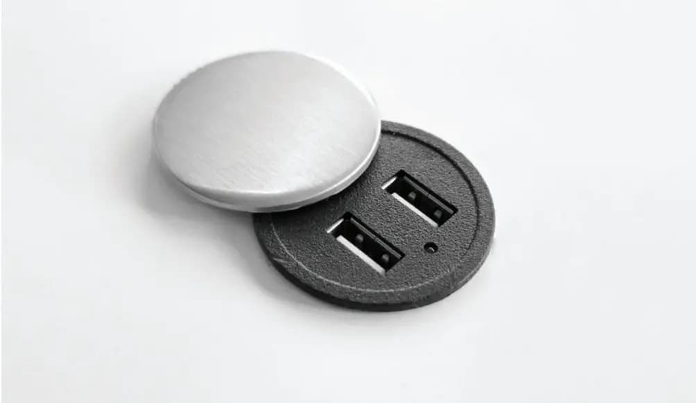 هاب شارژر مدل VoltBridge فانتونی