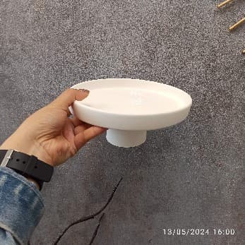 شیرینی خوری پایه دار سفالی ۴۲۰۵۲ — تصویر ۲