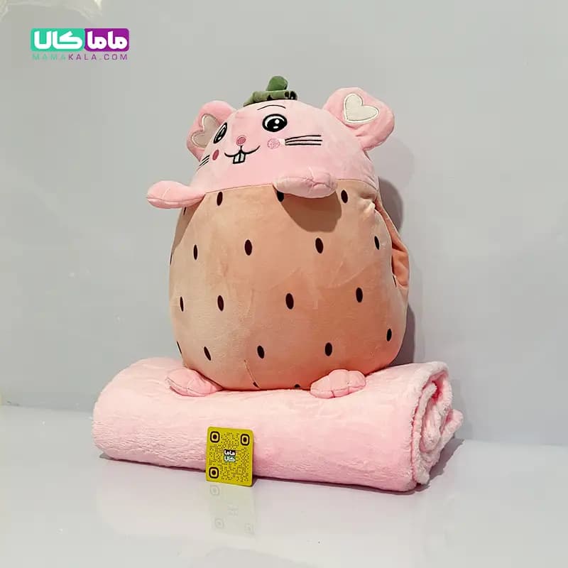 عروسک موش بالشتی پتودار + گرمکن دست مدل توت‌فرنگی 50 سانتیمتر — تصویر ۳