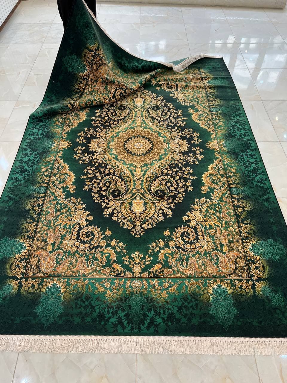 فرش 1200 شانه نئو کلاسیک کد 006052 سبز — تصویر ۲