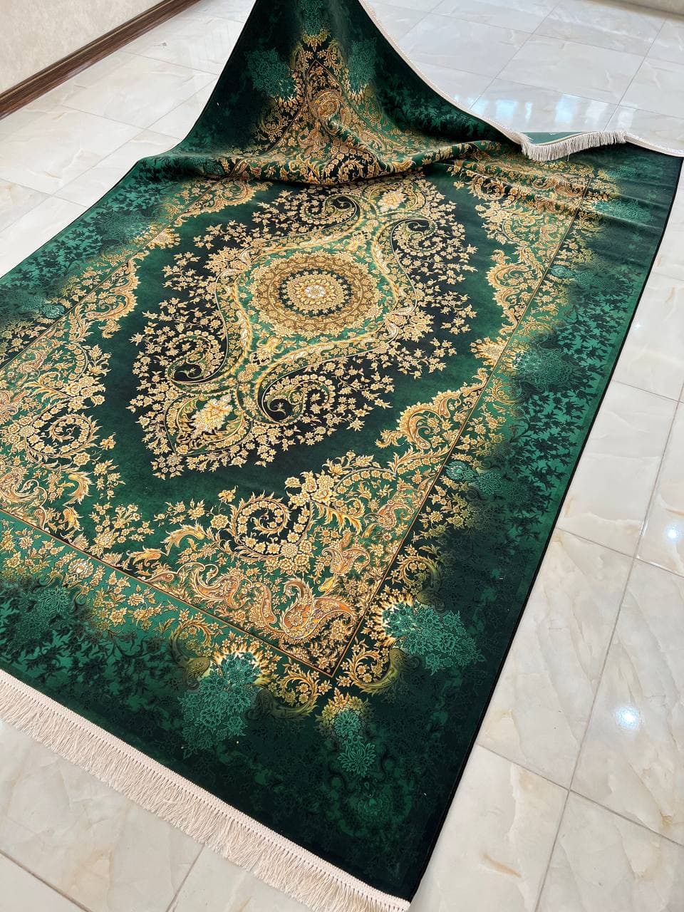 فرش 1200 شانه نئو کلاسیک کد 006052 سبز — تصویر ۳