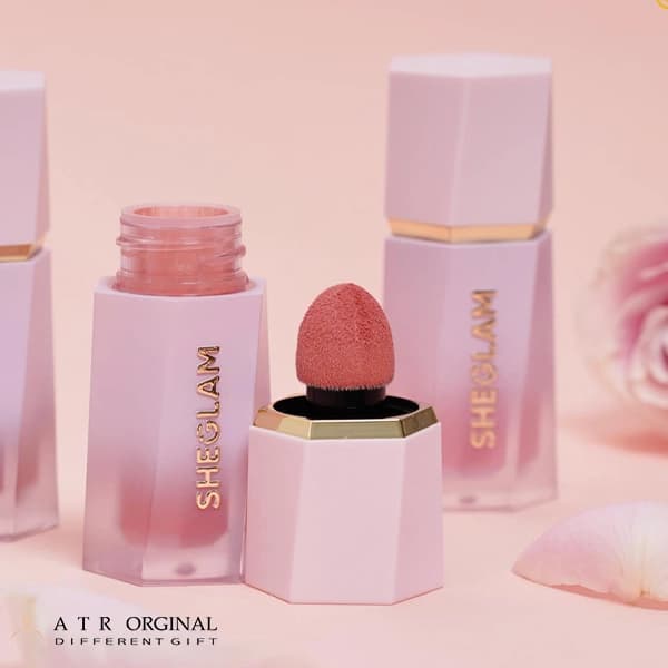 رژگونه مایع مات شیگلم رنگ Petal Talk — تصویر ۲
