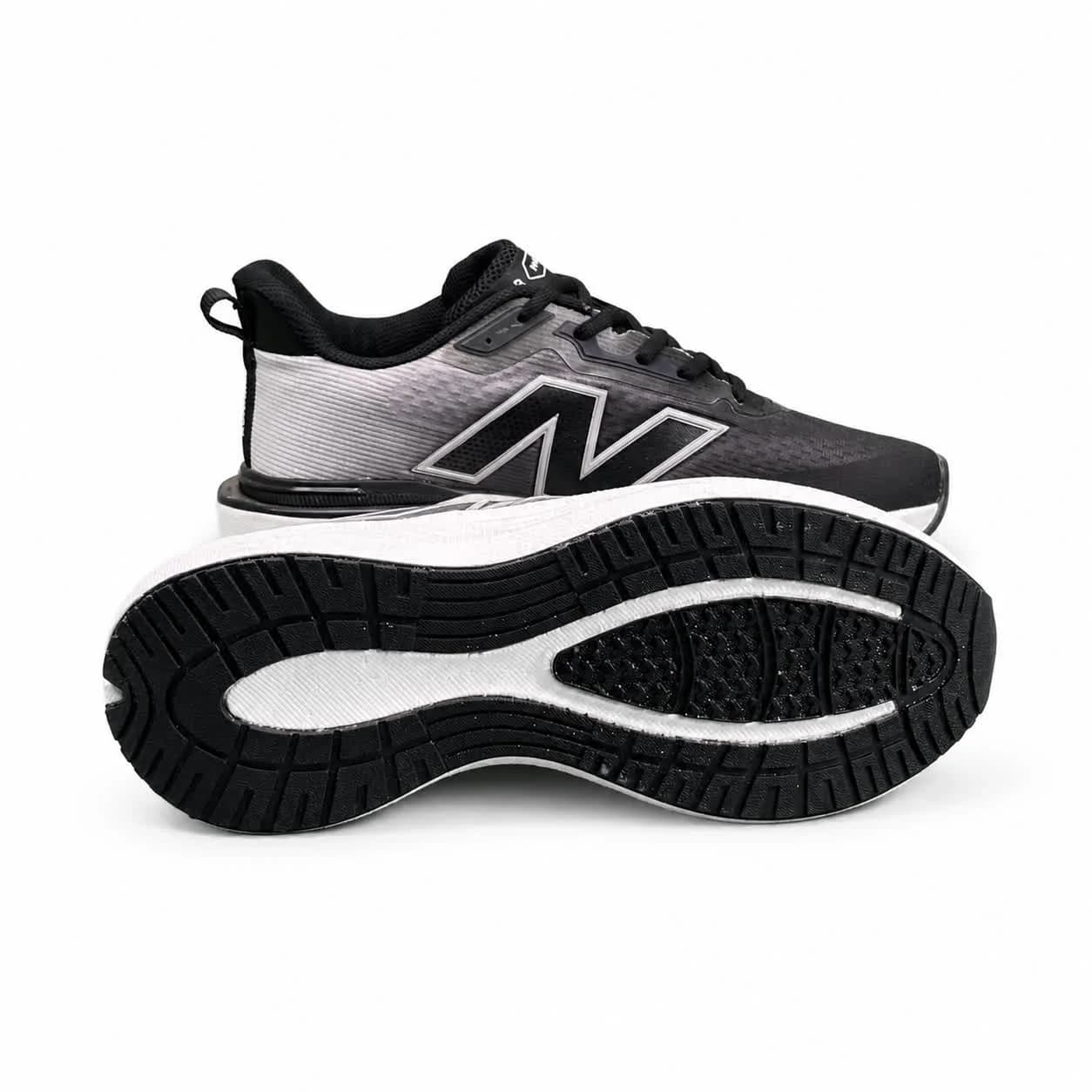 کتونی مردانه زیره بست مدل نیوبالانس مشکی طوسی New Balance — تصویر ۴