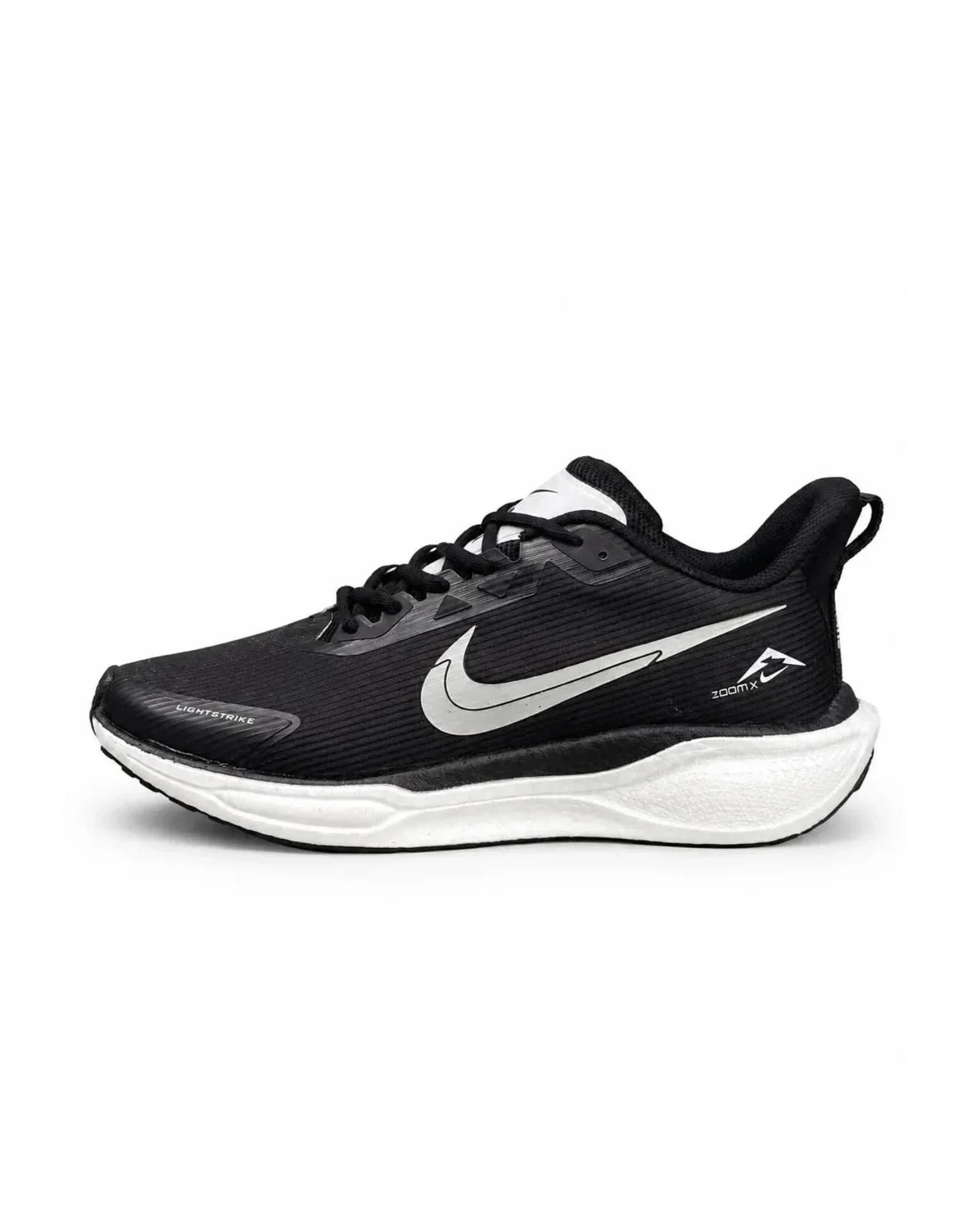 کتونی زیره بست مردانه مدل رانینگ نایکی مشکی NIKE — تصویر ۶