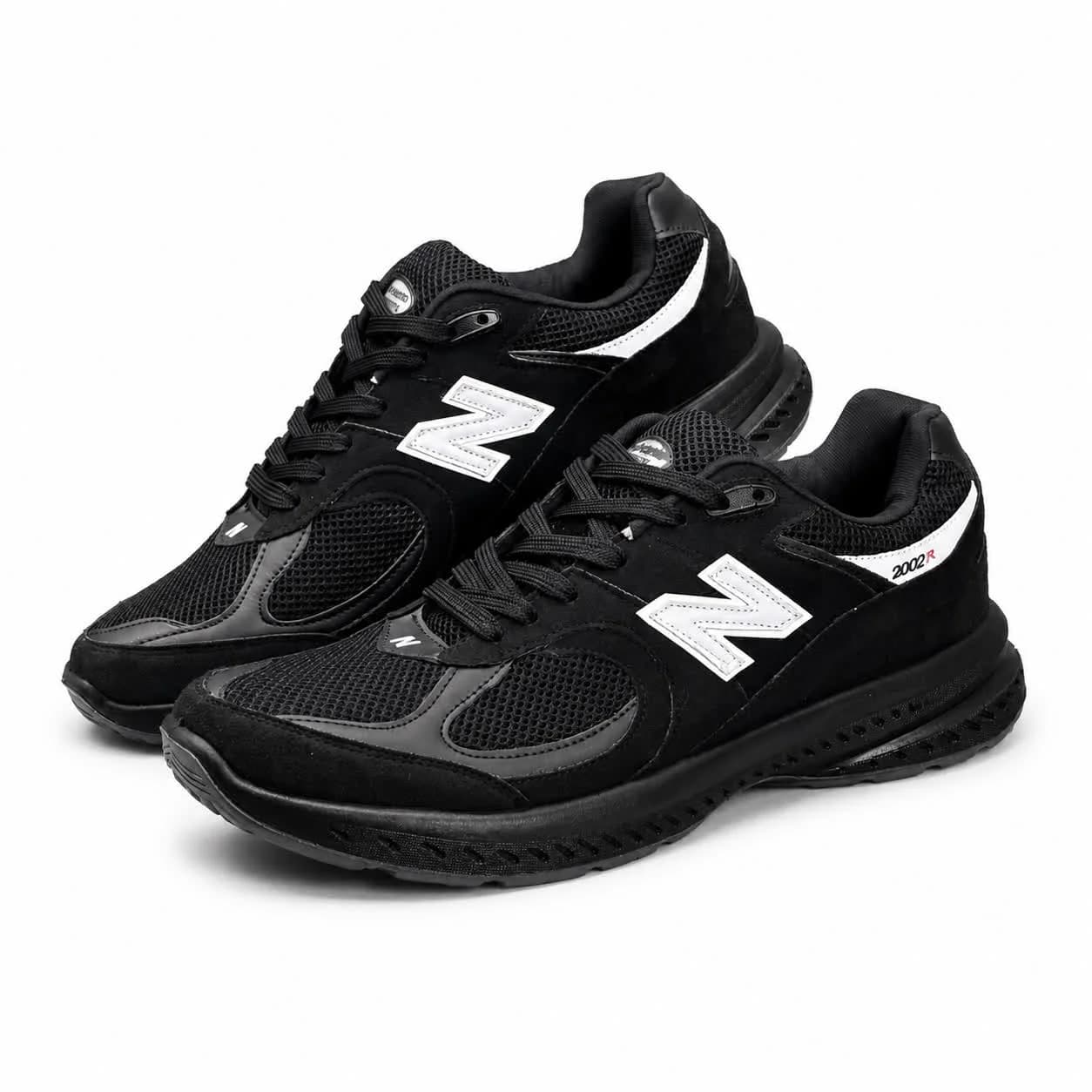 کتونی مردانه بزرگ پا مدل نیوبالانس 2002 مشکی New Balance — تصویر ۲