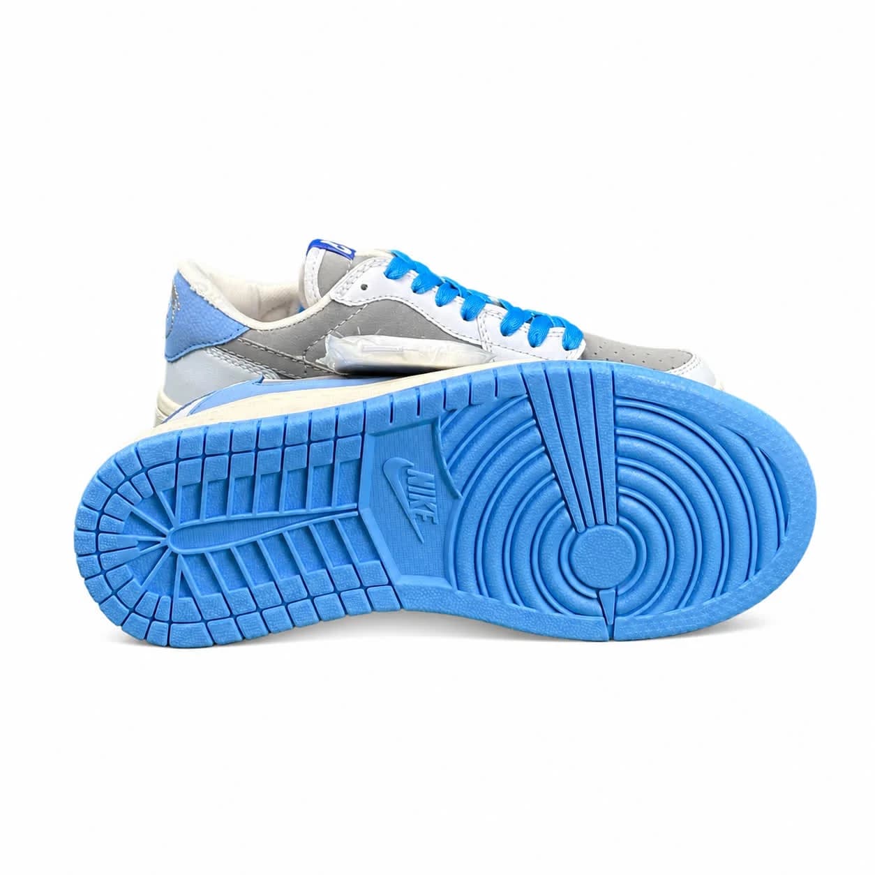 کفش کتانی مردانه و زنانه مدل نایکی ترویس آبی طوسی Nike travis — تصویر ۴