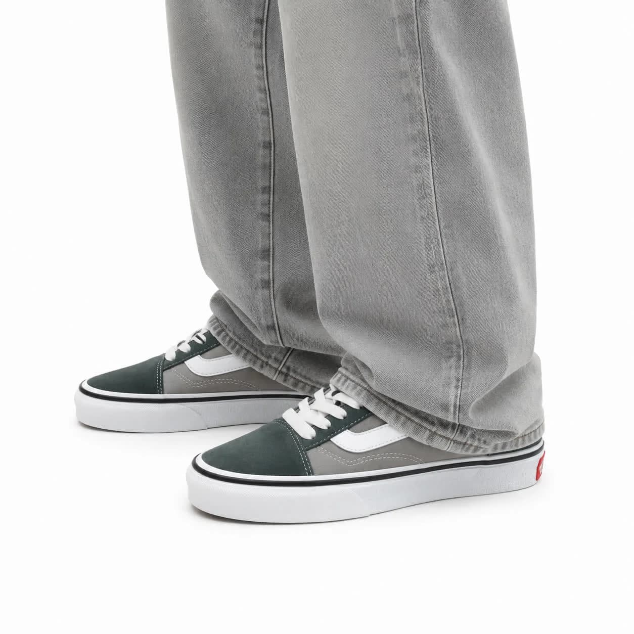 کفش کتانی زنانه و مردانه مدل ونس اولداسکول سبزلجنی Vans oldskool — تصویر ۵