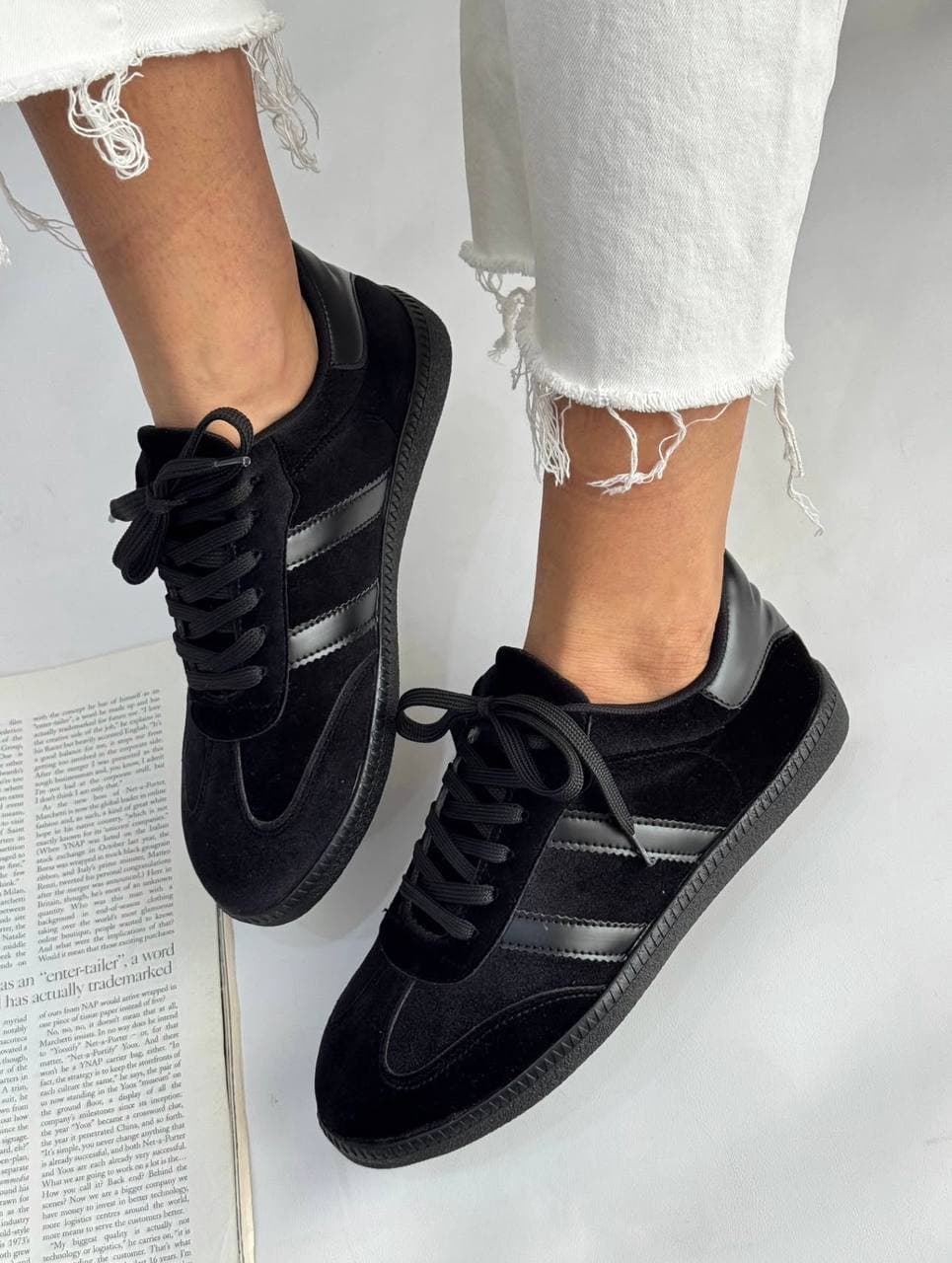 کتونی زنانه مدل adidas — تصویر ۳