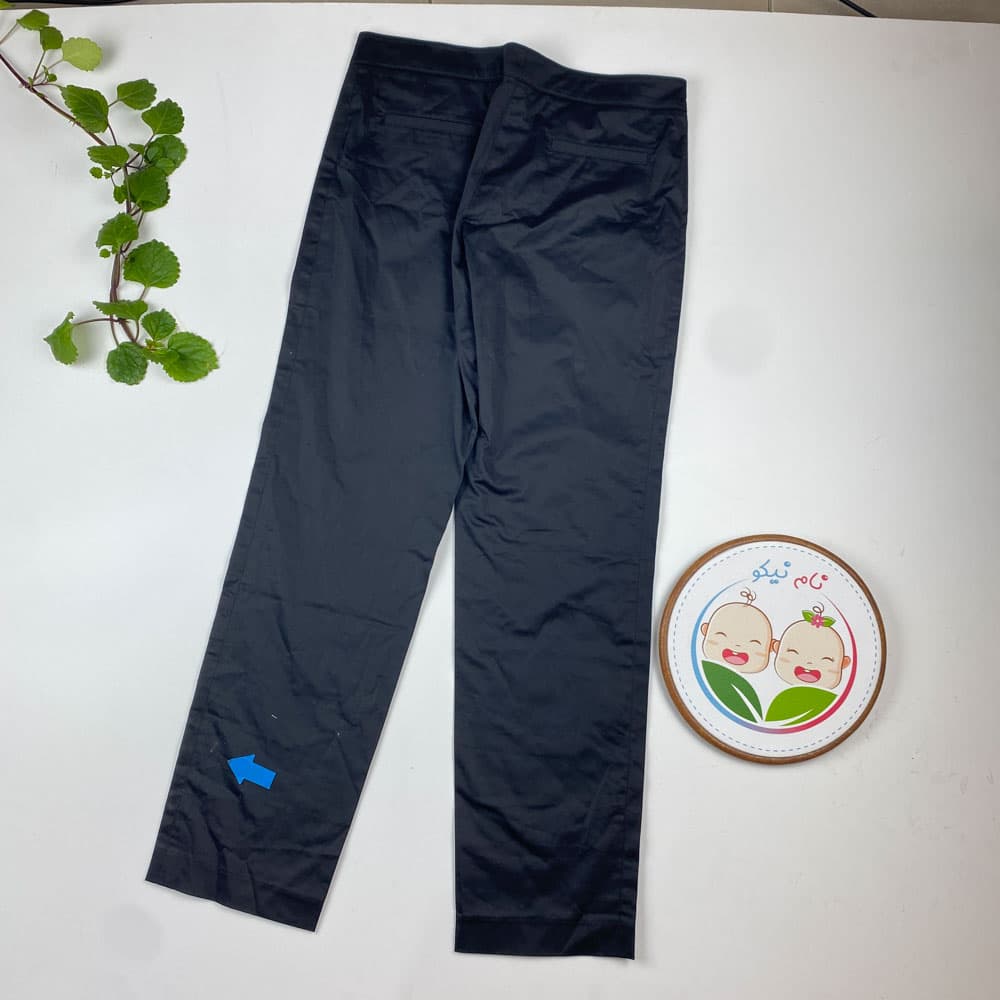 ایراد دار _ شلوار طرح کمردکمه ای ساده مشکی رنگ – 10 تا 12 سال — تصویر ۳