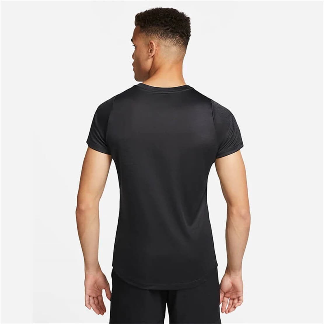 تی شرت تنیس مردانه نایک Nike Dri-FIT RAFA Challenger- مشکی — تصویر ۲