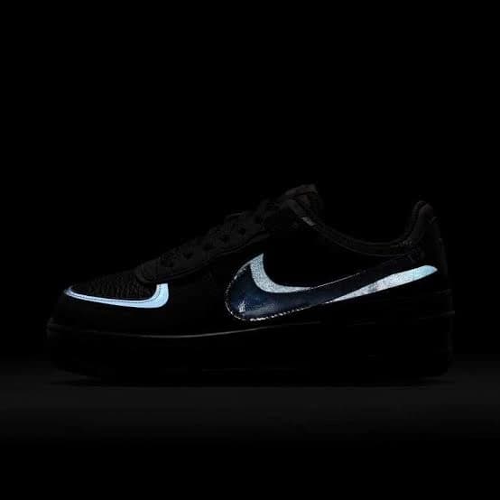 کتونی نایک ایر فورس 1 شادو مشکی (Nike Air Force 1 Shadow Triple Black ) مردانه — تصویر ۶