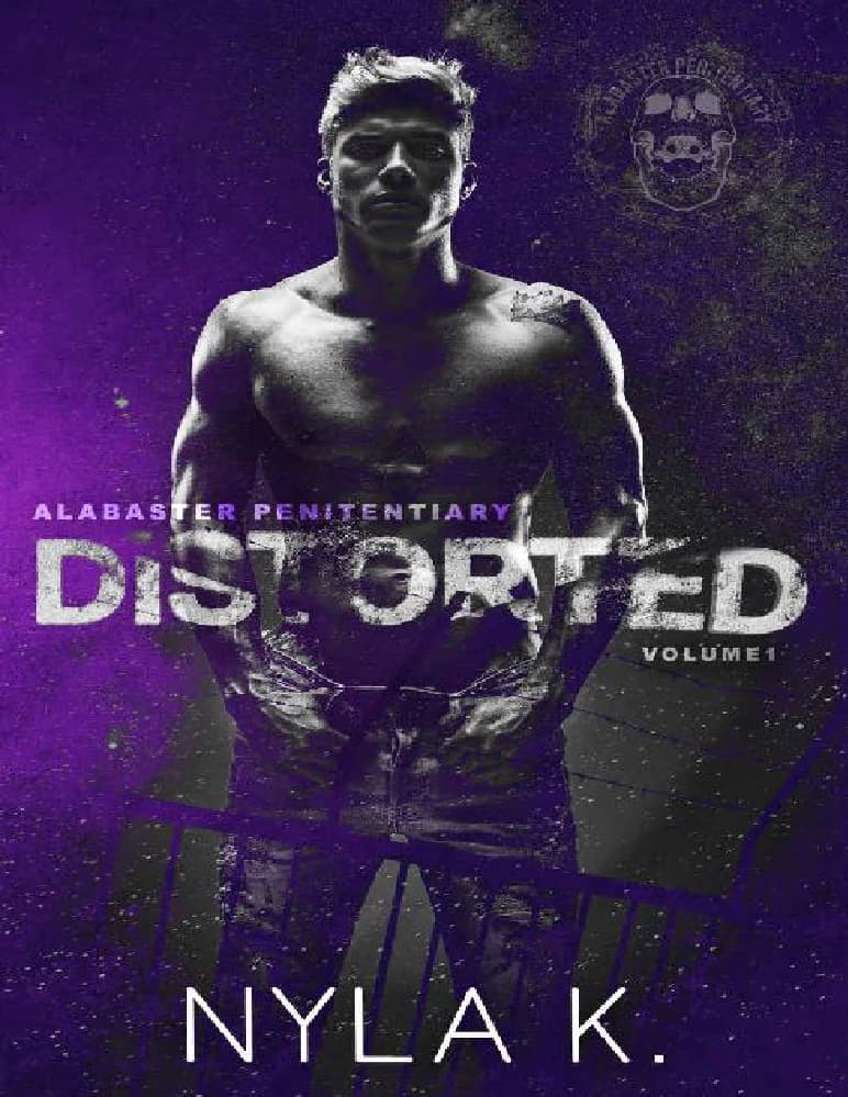 کتاب Distorted | تحریف‌شده اثر نایلا کی نسخه PDF انگلیسی