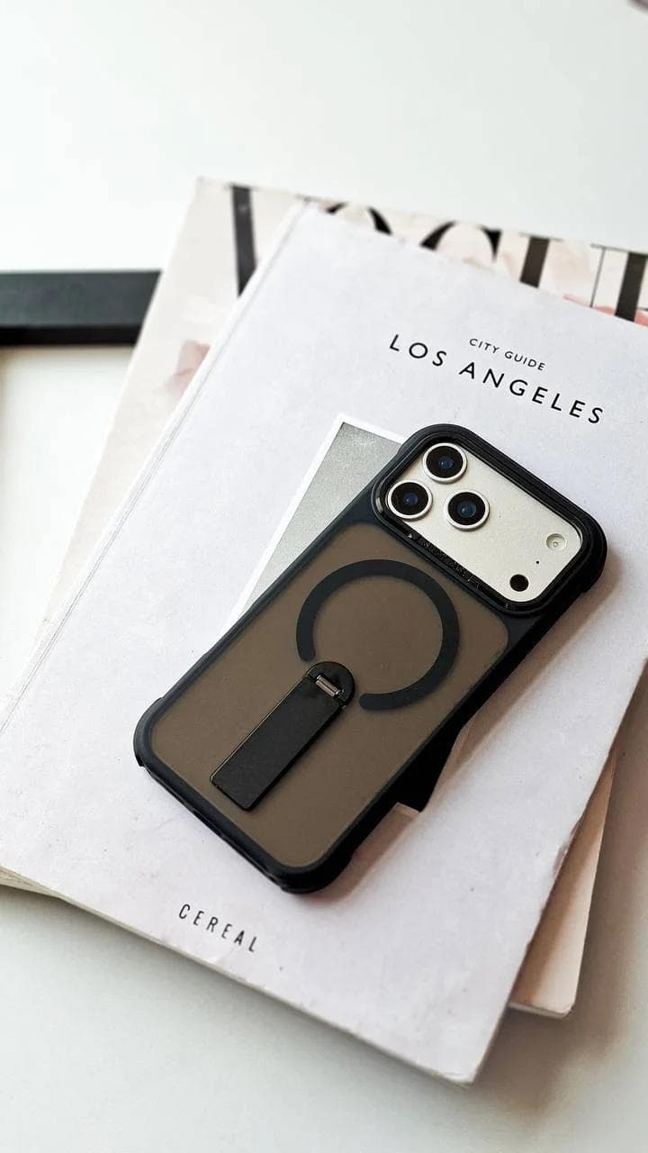 قاب Sturdy Case طرح استند دار گوشی آیفون 16 — تصویر ۲