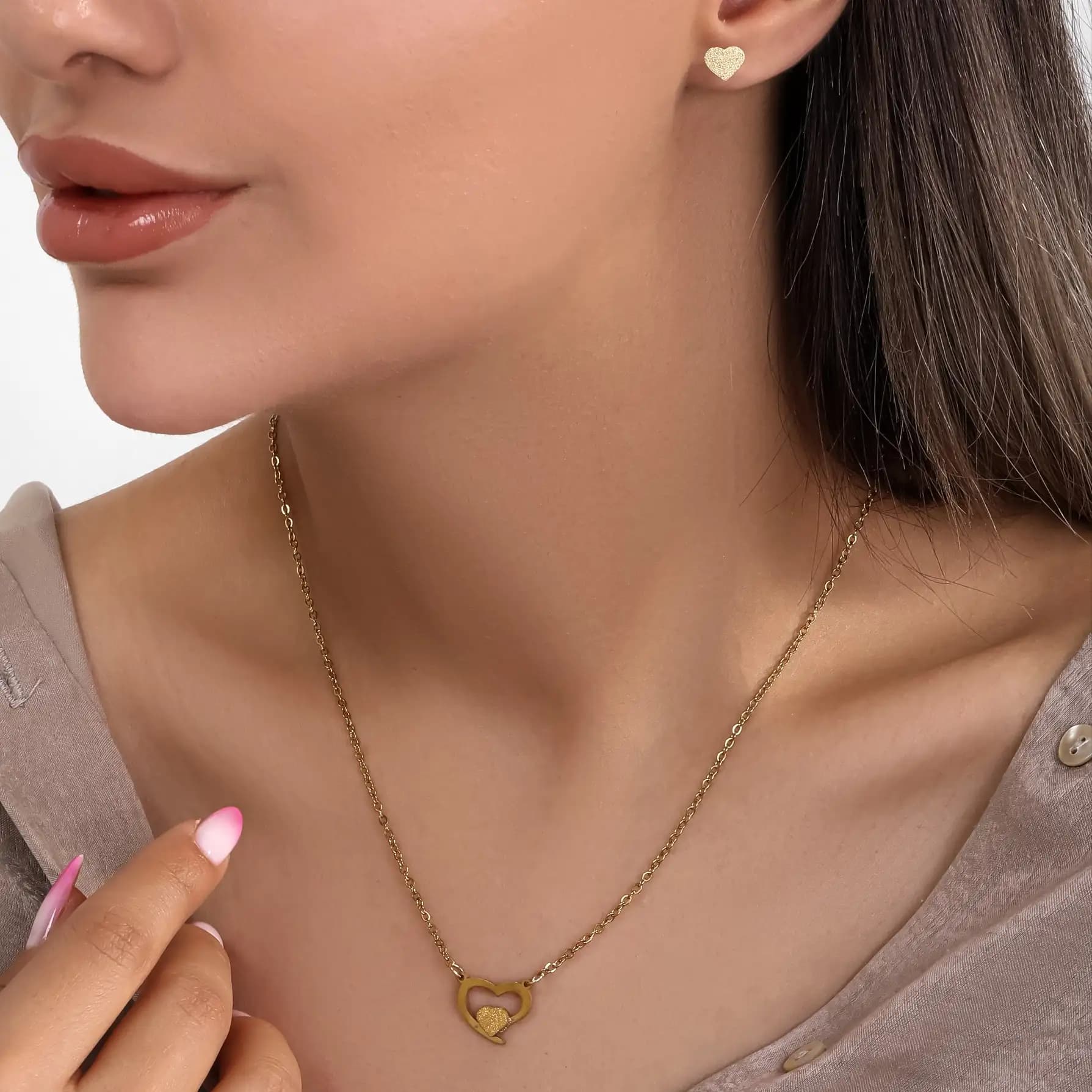 نیم ست زنانه و دخترانه گردنبند و گوشواره استیل طرح قلب ضد حساسیت رنگ ثابت کد amp