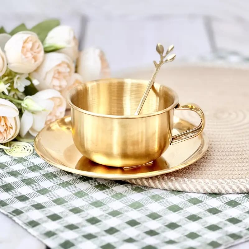 ست فنجان نعلبکی طلایی