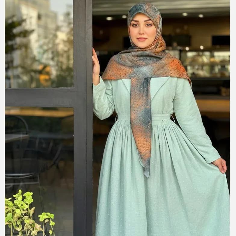 روسری نخ کاستوم طرح طوبی سایز 140 رنگ سال 2026 آجری و تال — تصویر ۴