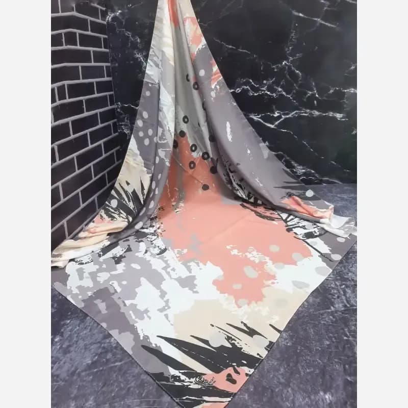 روسری نخ کاستوم طرح کژال قواره بزرگ 140×140 دور چرخ دوز — تصویر ۶