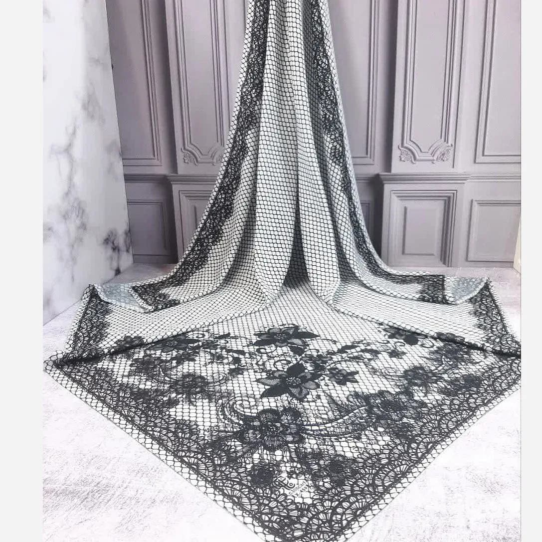 روسری نخی کاستوم طرح گیپور سایز 140 در 140 — تصویر ۳