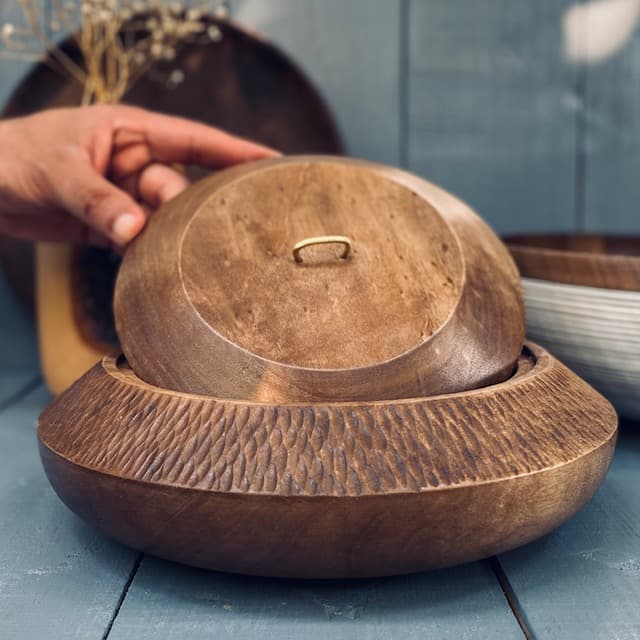 ظرف چوبی دربدار گردو کد 973 — تصویر ۳