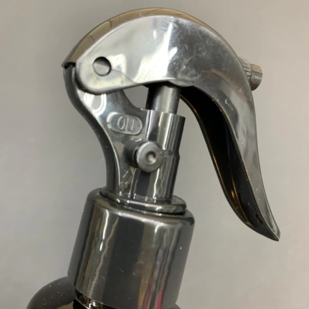 آبپاش دستی طرح ورساچه کد 583 — تصویر ۴