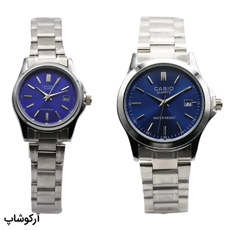 ساعت ست زنانه و مردانه CASIO نقره‌ای، صفحه آبی با نشانگرهای خطی، بند فلزی نقره‌ای، قاب گرد، نمایش تاریخ، موتور کوارتز و قفل تاشو مدل 5718
