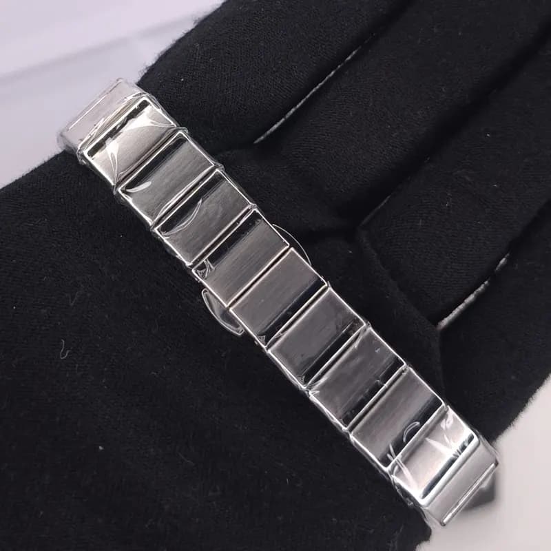 ساعت مچی زنانه امگا کانسلیشن مدل ایندکس نقره ای تیفانی (Omega Constellation) — تصویر ۵