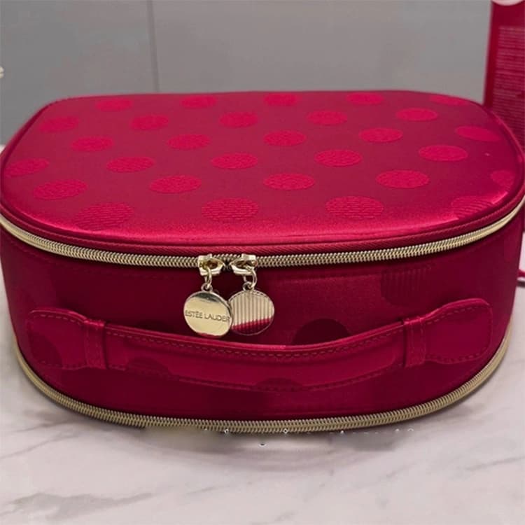 کیف لوازم آرایشی Estee Lauder مدل Red Bag — تصویر ۴
