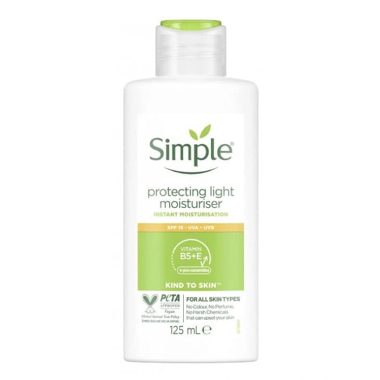 کرم مرطوب کننده Simple مدل Protecting Light حجم 125 میلی لیتر