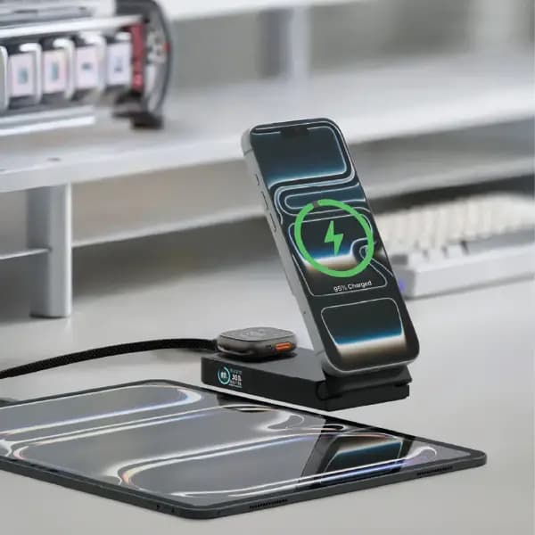 پاوربانک مگ‌ سیف 10000 هزار پاورولوژی مدل Powerology FlipMag 10000mAh Magsafe Power Bank — تصویر ۳