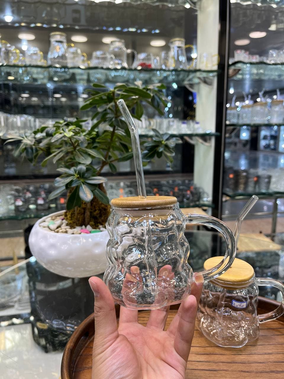 لیوان اسموتی طرح سنگی — تصویر ۴