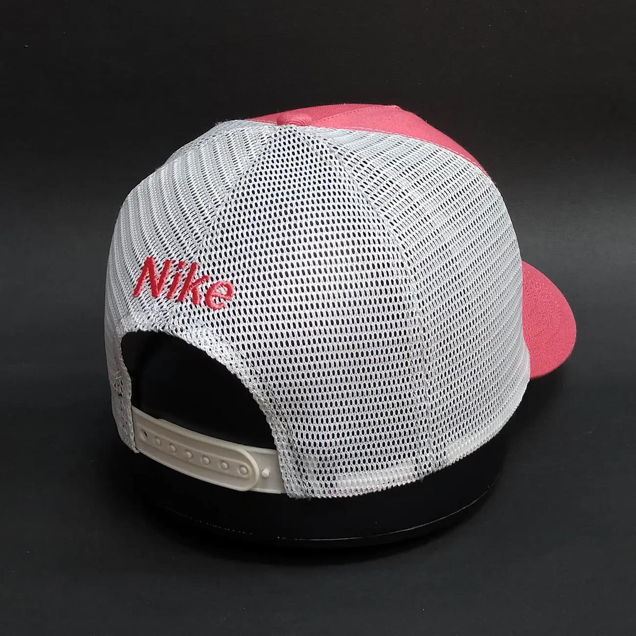 کلاه بیسبالی تاج دار پشت توری NIKE برند 47 | کلاه کپ اسپرت مش‌بک با استایل روزمره — تصویر ۵