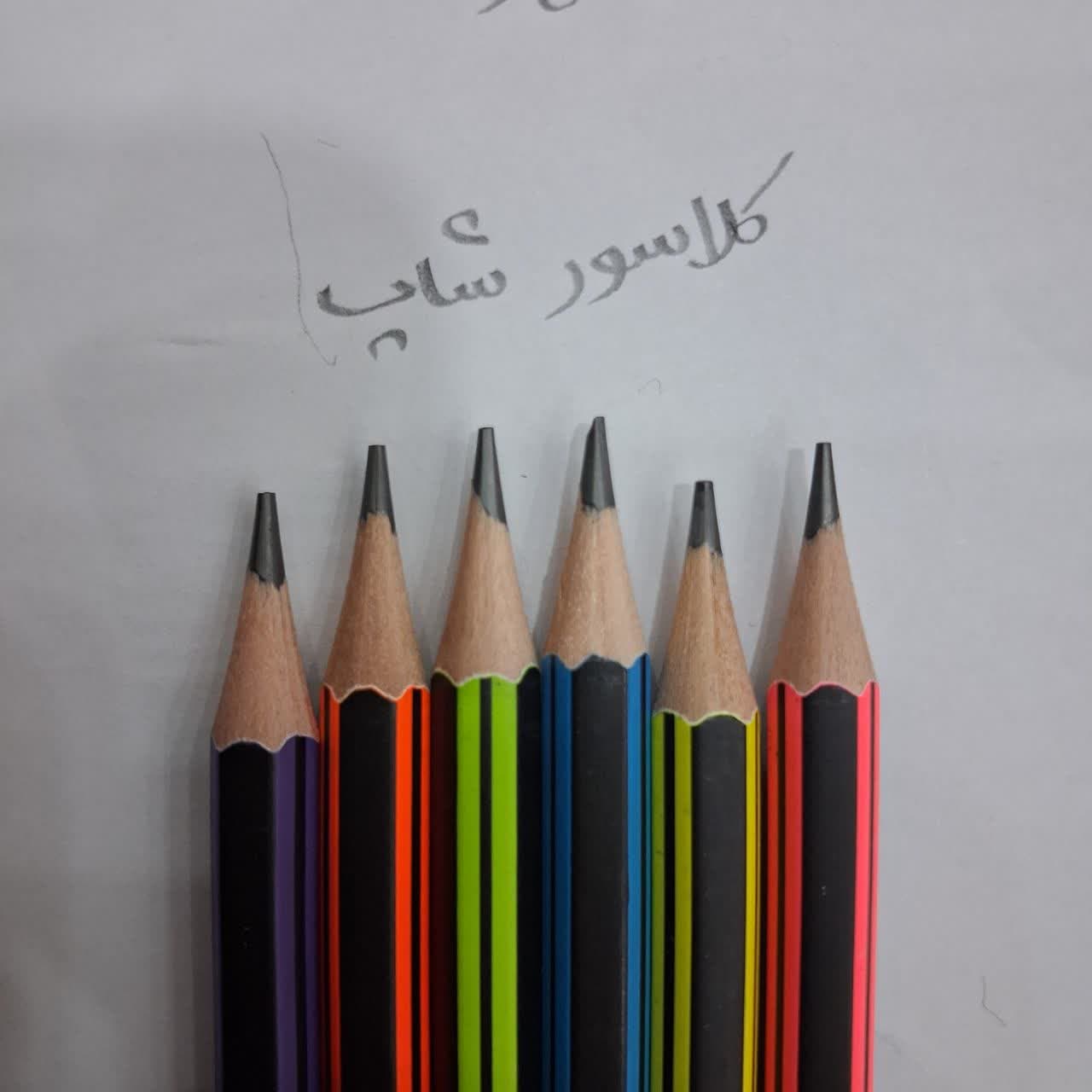 مداد مشکی پاکن دار رین — تصویر ۲