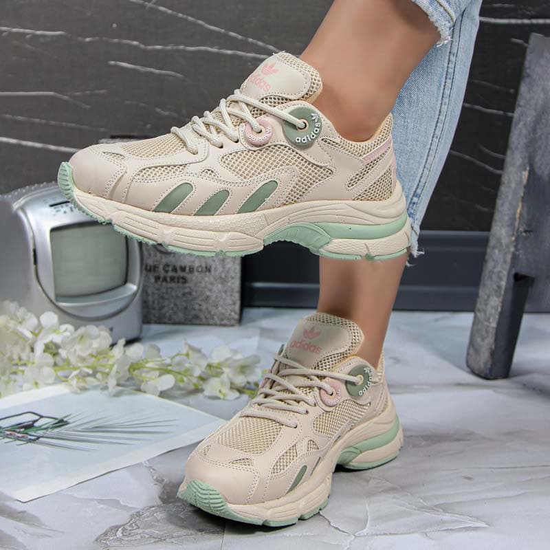 کتانی اسپرت زنانه مدل آدیداس adidas رنگ کرم کد 25060 — تصویر ۲