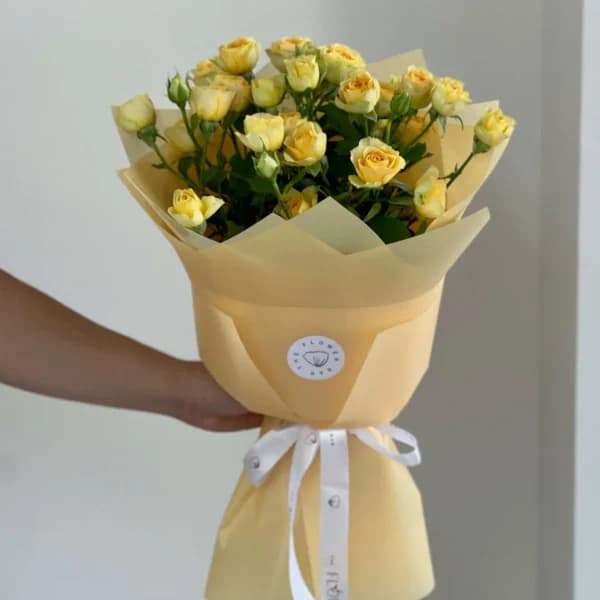 دسته گل لوکس لمون رز – باغچه — تصویر ۳