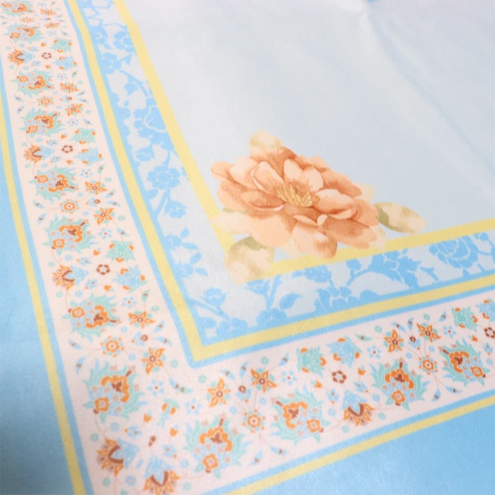 سجاده جانماز مخمل سه تیکه طرح نیایش فیروزه ای کد 0579 — تصویر ۲