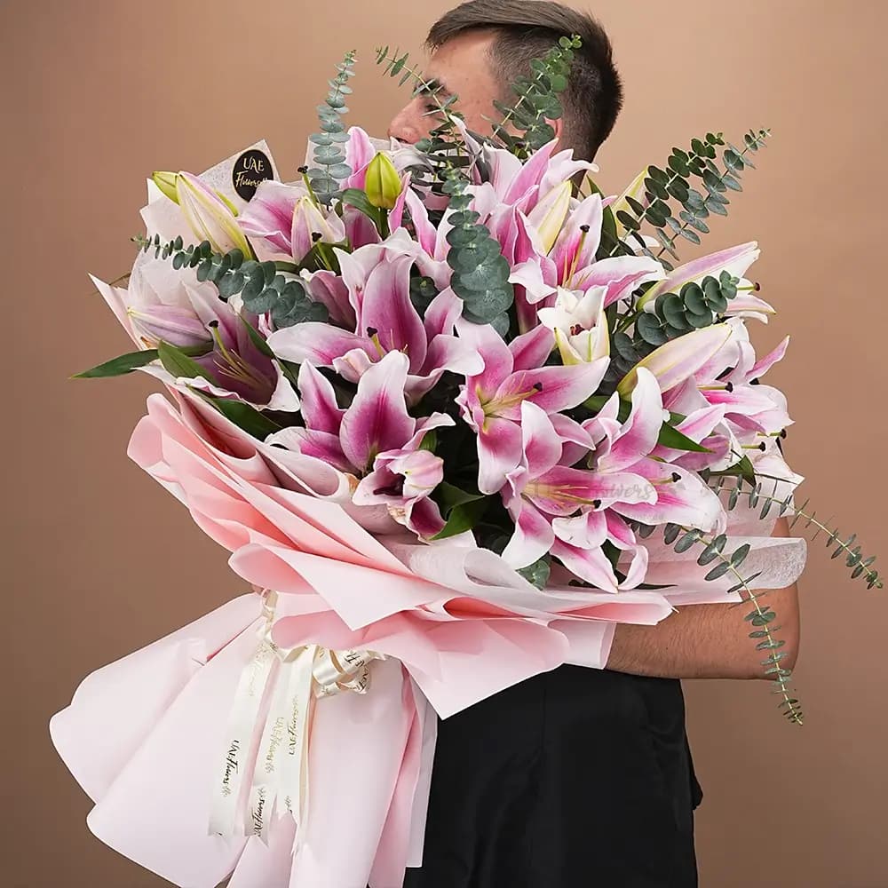 Bouquet of 10 Pink Lilies