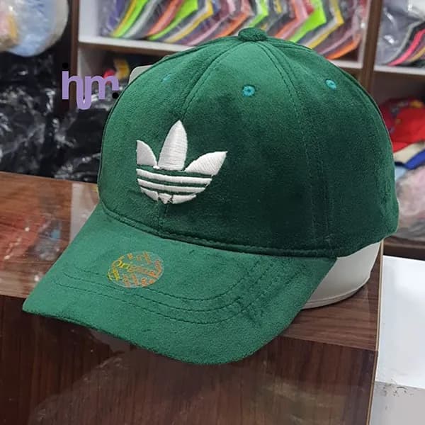 کلاه مخمل گلدوزی Adidas — تصویر ۵