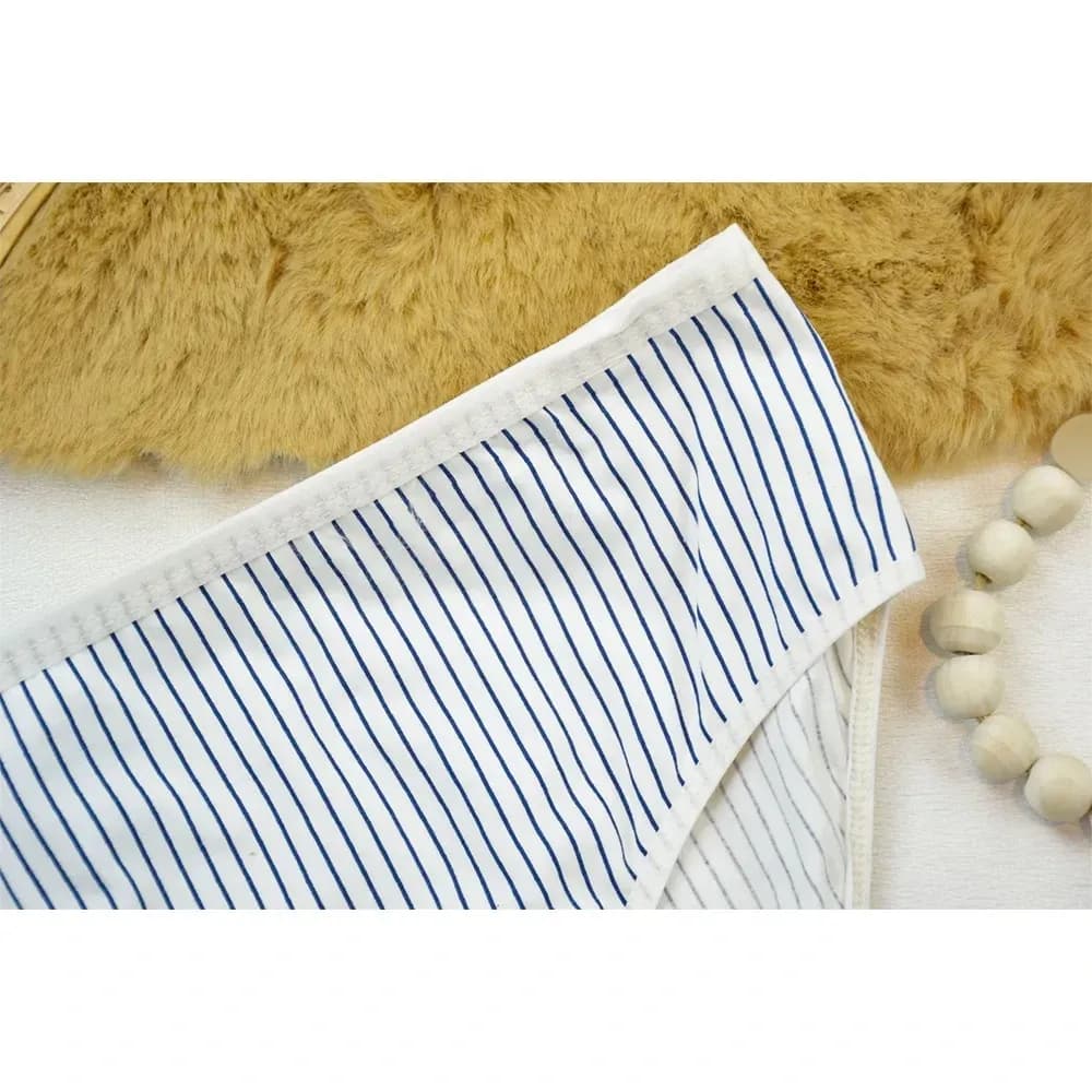 شورت زنانه پنبهای طرح راه راه سفید سایز 3XL کد 11561 — تصویر ۳